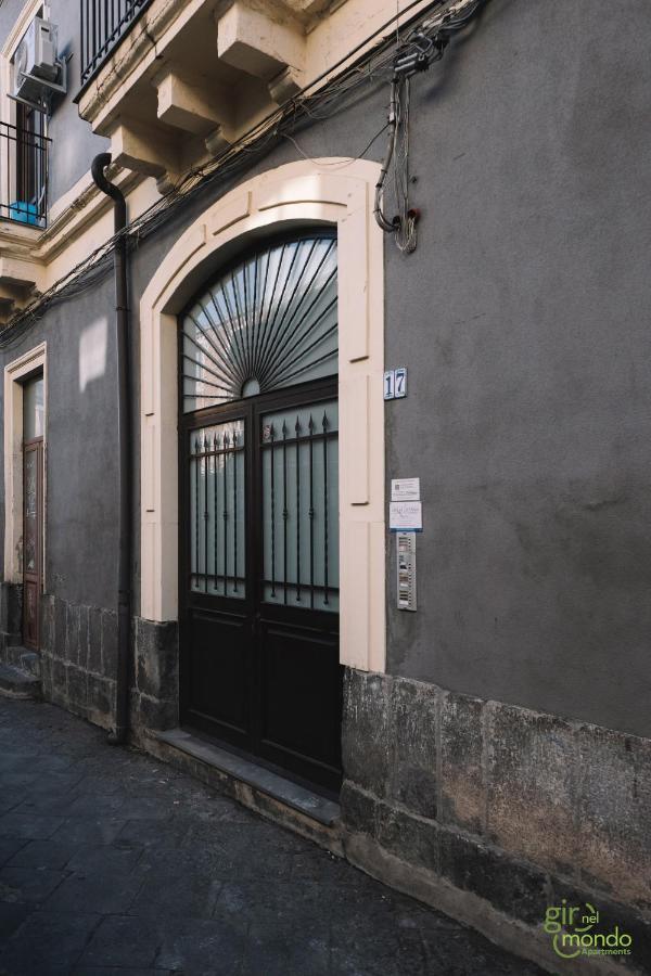 Giro Nel Mondo * Catania